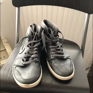 Vintage anti gravity Jordan